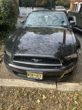 2013 Ford Mustang V6 Premium