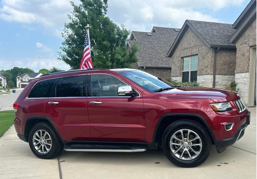 Red 2014 Jeep Grand Cherokee Limited