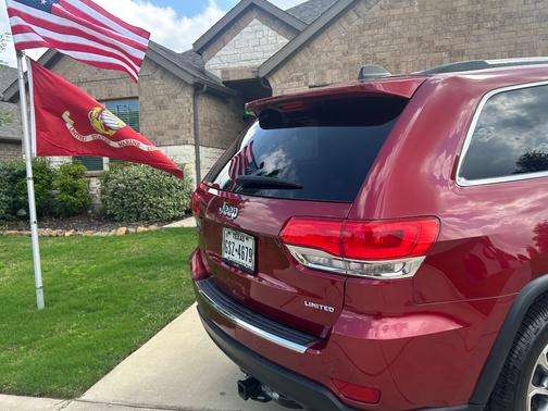Red 2014 Jeep Grand Cherokee Limited