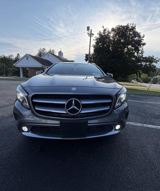 Gray 2017 Mercedes-Benz GLA 250 4MATIC