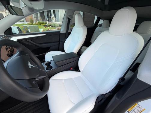 White 2023 Tesla Model Y Long Range