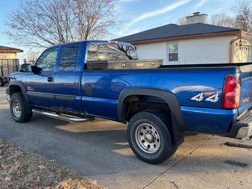 2003 Chevrolet Silverado 2500 LT H/D Extended Cab