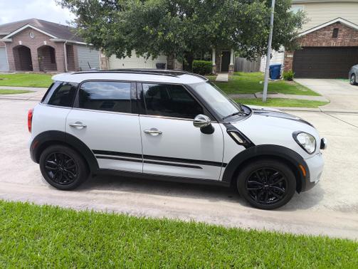2015 MINI Countryman Cooper S