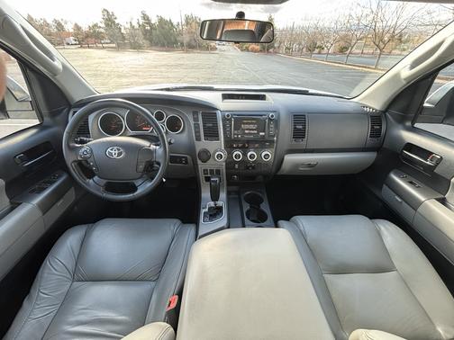 2012 Toyota Sequoia SR5
