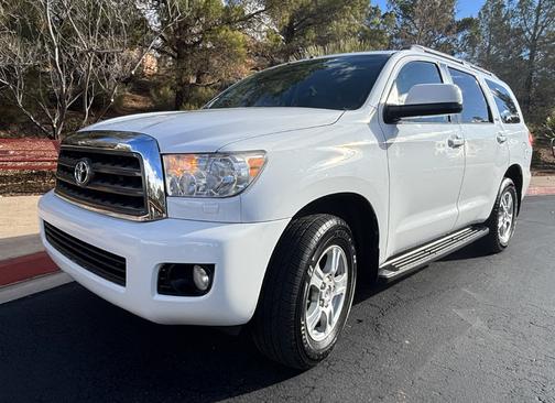 2012 Toyota Sequoia SR5