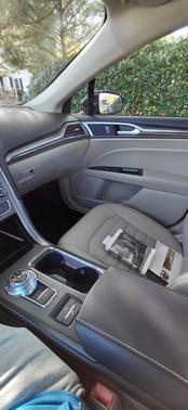 2017 Ford Fusion Hybrid SE