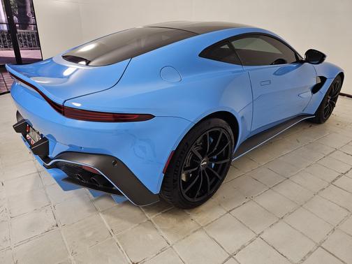 Blue 2020 Aston Martin Vantage Base