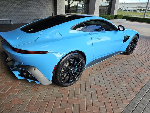 Blue 2020 Aston Martin Vantage Base
