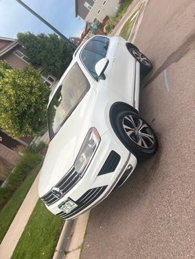 2017 Volkswagen Touareg V6 Wolfsburg Edition