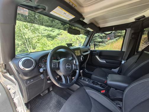 2015 Jeep Wrangler Unlimited Rubicon