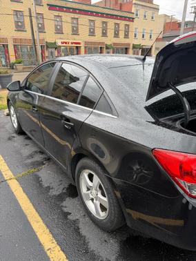 Black 2011 Chevrolet Cruze LT