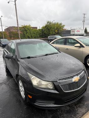 Black 2011 Chevrolet Cruze LT