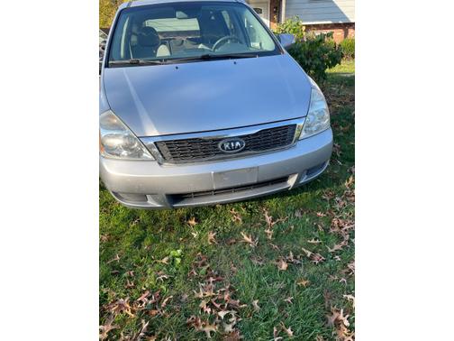 Silver 2011 Kia Sedona LX