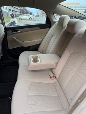 2019 Hyundai SONATA SE