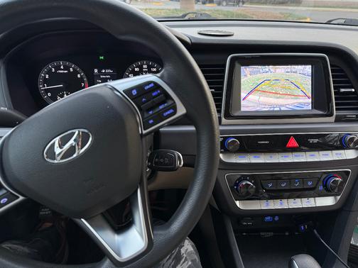 2019 Hyundai SONATA SE