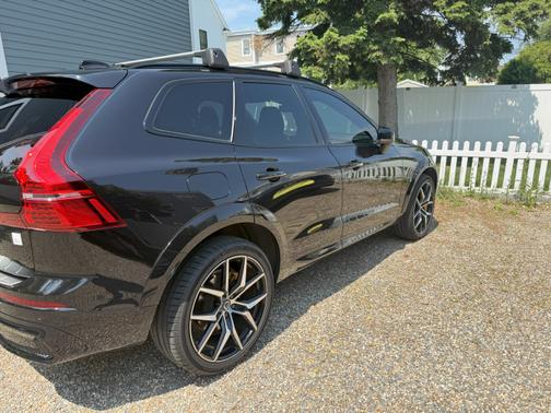 2022 Volvo XC60 Recharge Plug-In Hybrid T8 Polestar