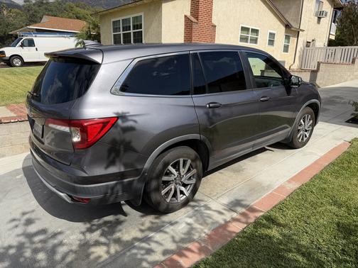 Gray 2020 Honda Pilot EX-L