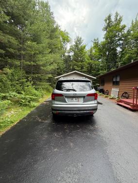 Silver 2017 Honda Pilot Touring