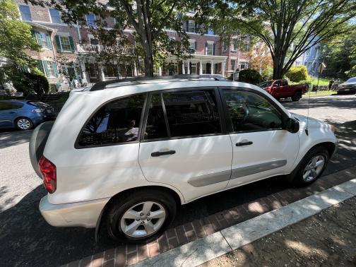 2005 Toyota RAV4 Base