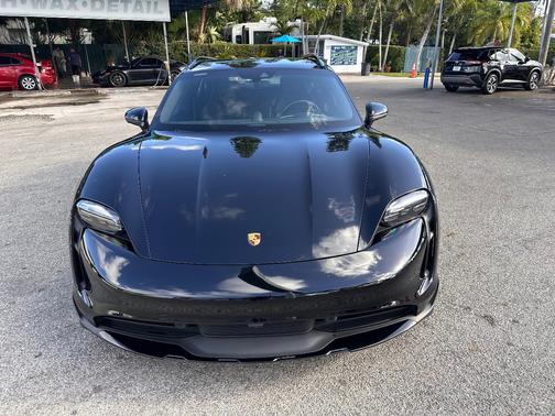 2022 Porsche Taycan Taycan 4 Cross Turismo