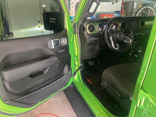 Green 2020 Jeep Wrangler Unlimited Sahara