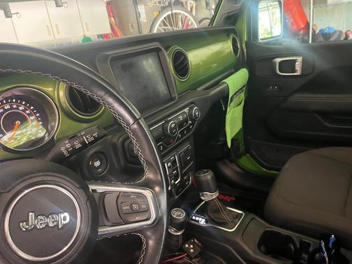 Green 2020 Jeep Wrangler Unlimited Sahara
