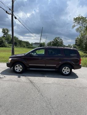 Purple 2004 Dodge Durango Limited
