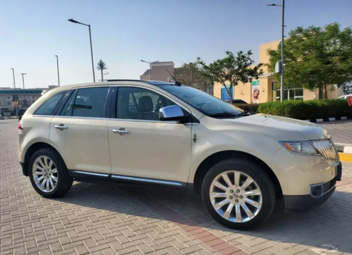 2014 Lincoln MKX Base