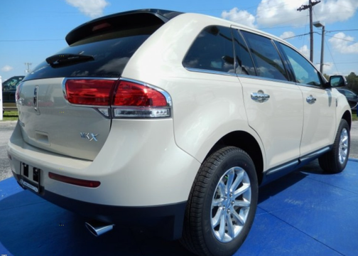 2014 Lincoln MKX Base