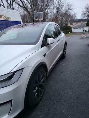 2023 Tesla Model X Base