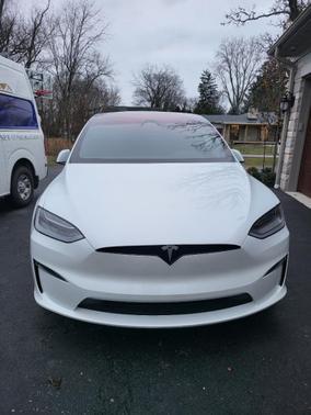 2023 Tesla Model X Base