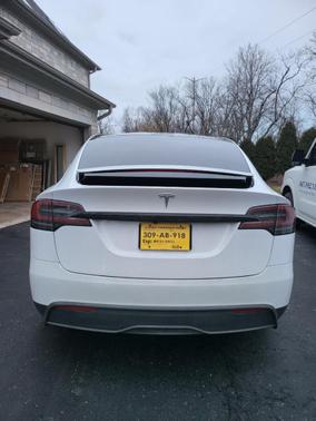 2023 Tesla Model X Base