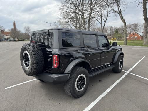 2022 Ford Bronco Outer Banks Advanced