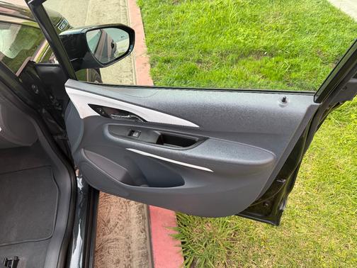 2021 Chevrolet Bolt EV LT