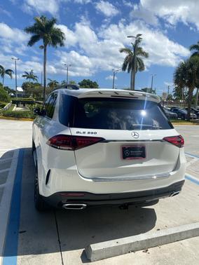 2022 Mercedes-Benz GLE 350 Base