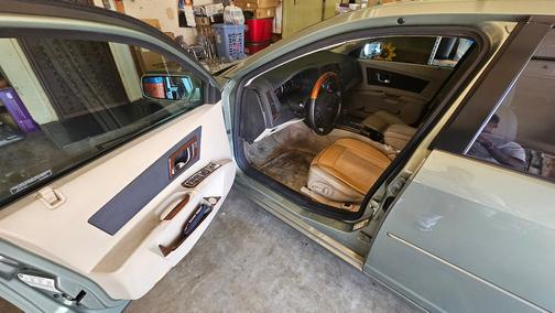 2004 Cadillac CTS Base