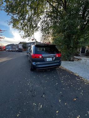Gray 2008 Toyota Sienna XLE