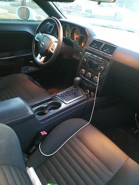 White 2011 Dodge Challenger Base