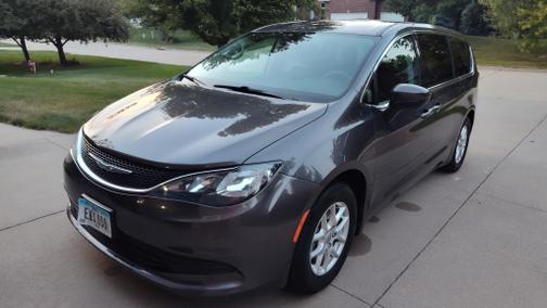 2017 Chrysler Pacifica Touring