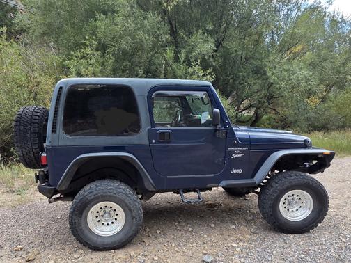 Blue 2001 Jeep Wrangler Sport