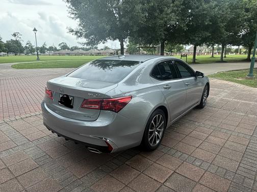 Silver 2018 Acura TLX V6