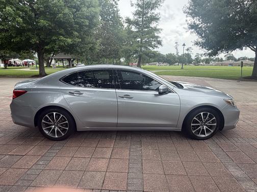 Silver 2018 Acura TLX V6