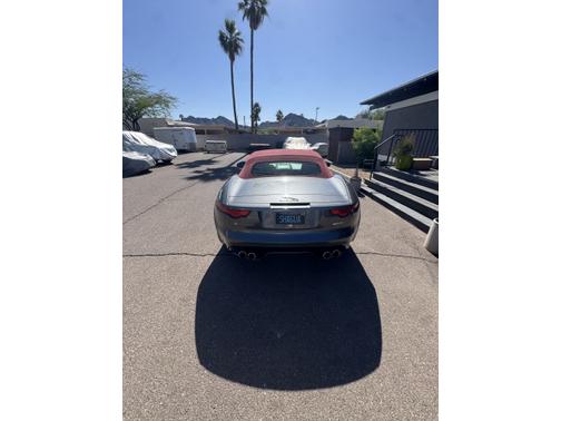 2016 Jaguar F-TYPE R