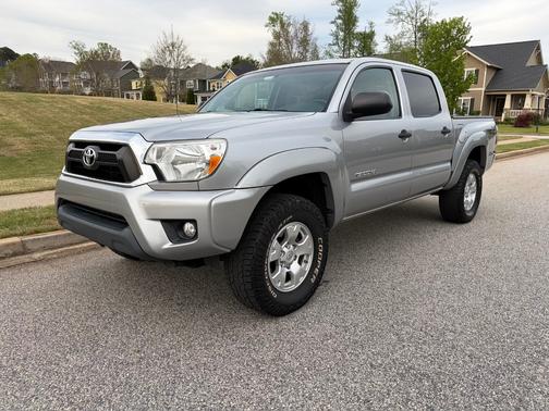 2014 Toyota Tacoma Base
