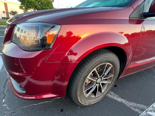 Red 2018 Dodge Grand Caravan GT