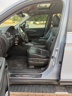 Gray 2023 Honda Ridgeline RTL