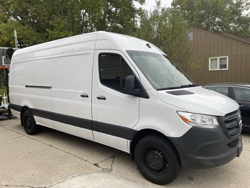 2020 Mercedes-Benz Sprinter 2500 High Roof