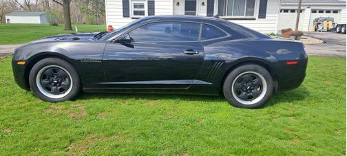 Black 2011 Chevrolet Camaro 2LS