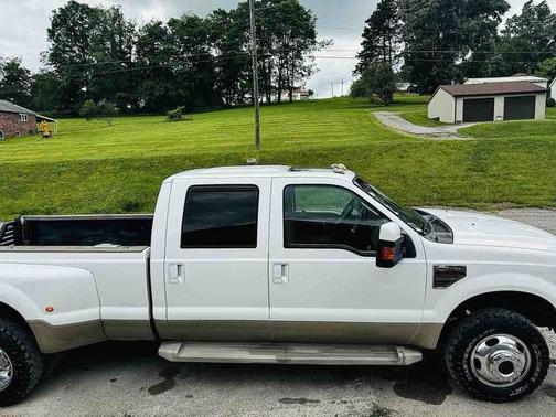 2008 Ford F-350 Lariat Crew Cab Super Duty DRW