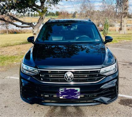 2022 Volkswagen Tiguan 2.0T SE R-Line Black